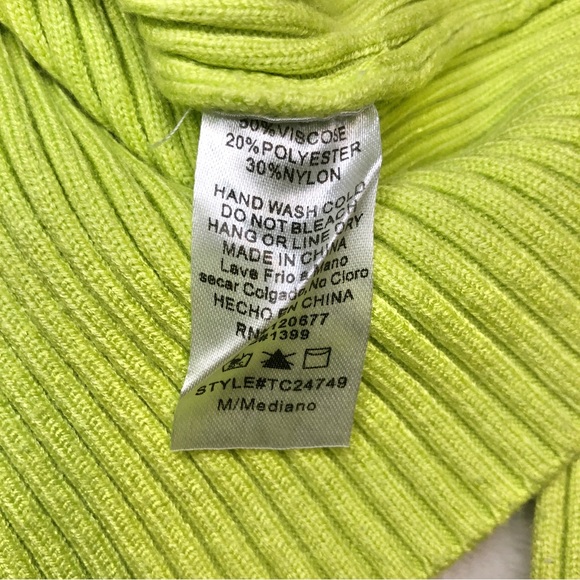 Tictoc Neon Green Ribbed Half Zip Cropped Sweater Size Medium - Picture 9 of 9